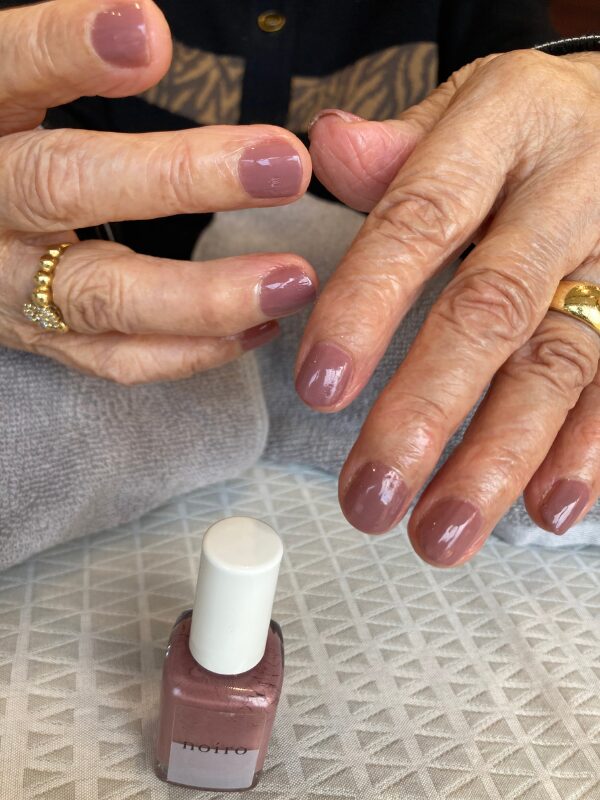 福祉・訪問ネイル画像|40KARAT