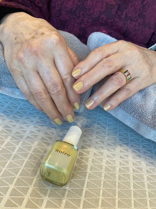 福祉・訪問ネイル画像|40KARAT